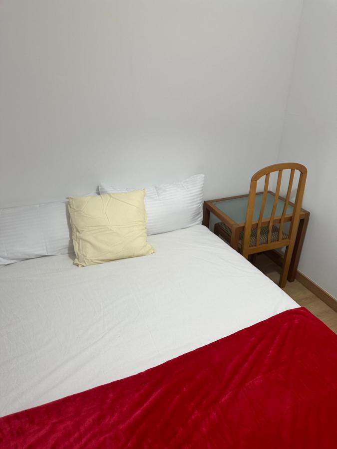 El Gengo Hostel - Madrid — Photos 3